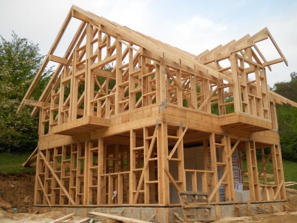 تحقیق تأثیر اندازه جداره بر بازده انرژی ساختمان های قاب چوبی